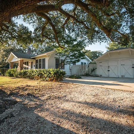 Gulf Coast Craftsman - Cozy, Charming & Central! 걸프포트 외부 사진