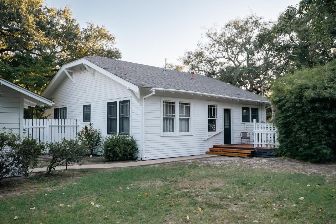 Gulf Coast Craftsman - Cozy, Charming & Central! 걸프포트 외부 사진
